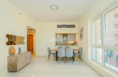 Apartment - 2 Bedrooms - 3 Bathrooms for rent in Viva Central - Viva Bahriyah - The Pearl Island - Doha