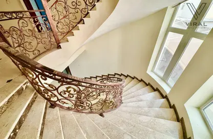 فيلا - 8 غرف نوم - 8 حمامات للايجار في فيلات وست باي - الخليج الجنوبي - الخليج الغربي - الدوحة