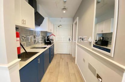 Apartment - Studio - 1 Bathroom for rent in Bin Al Sheikh Towers - Al Mirqab Al Jadeed - Doha