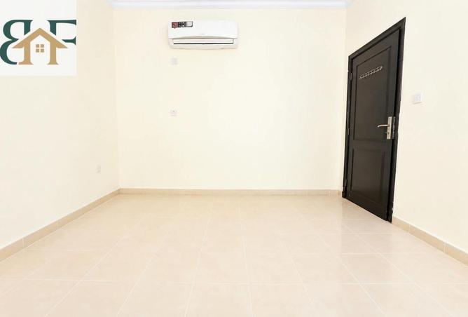 60833687 - Property Main Image