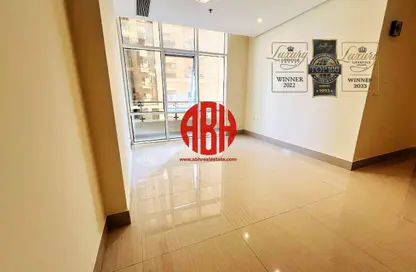 شقة - 2 غرف نوم - 3 حمامات للايجار في مرتفعات مارينا لوسيل - منطقة المارينا - الوسيل