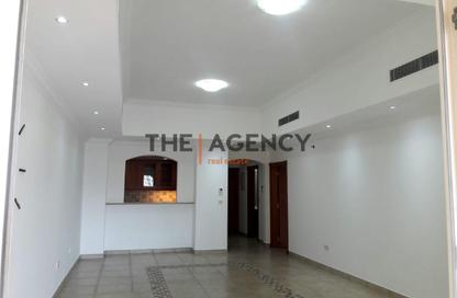 Apartment - 2 Bedrooms - 3 Bathrooms for sale in West Porto Drive - Porto Arabia - The Pearl Island - Doha