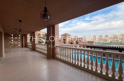 Apartment - 2 Bedrooms - 3 Bathrooms for rent in Sabban Towers - Porto Arabia - The Pearl Island - Doha