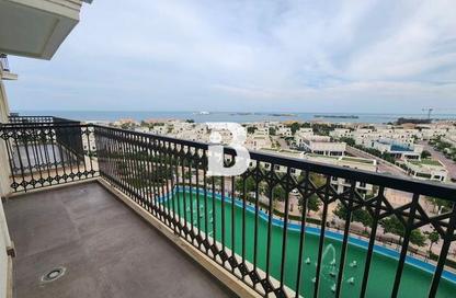 Apartment - 3 Bedrooms - 5 Bathrooms for sale in The Garden - Floresta Gardens - The Pearl Island - Doha