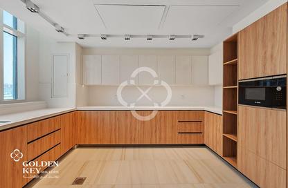Apartment - 3 - 5 for sale in Crystal Residence - Gewan Island - The Pearl Island - Doha