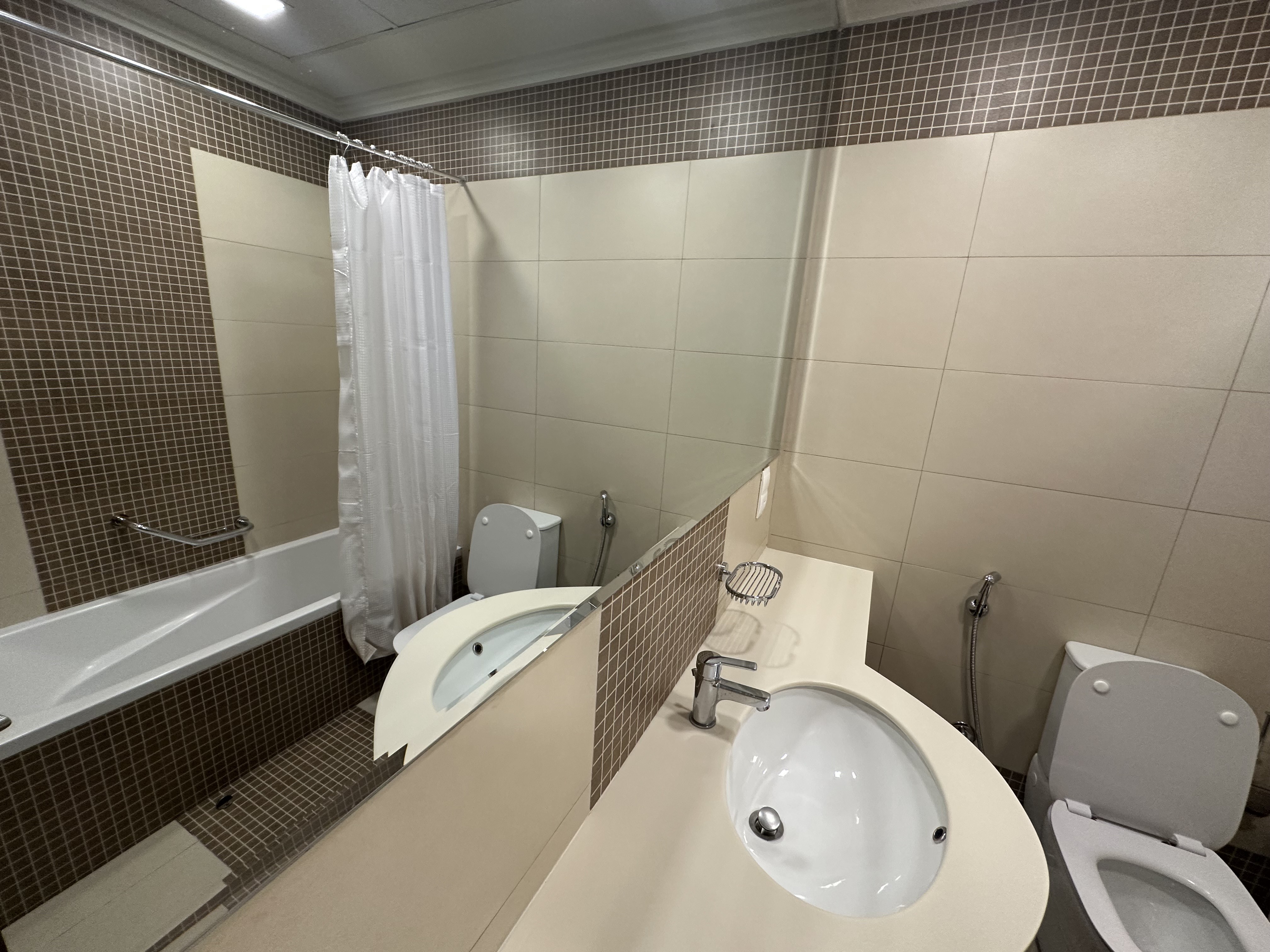 3 Bedroom | Fully Furnished | City View thumbnail 12