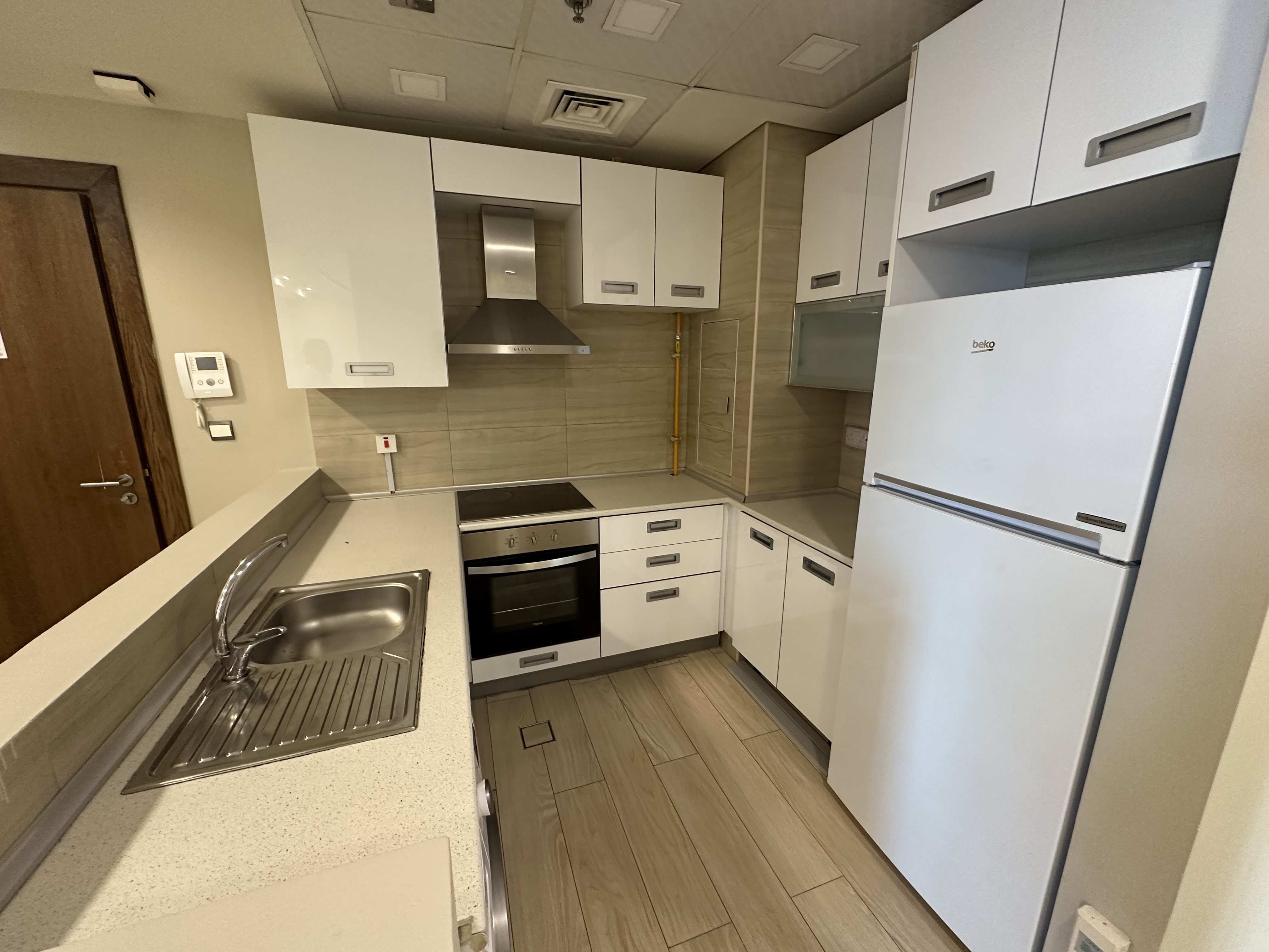 3 Bedroom | Fully Furnished | City View thumbnail 15