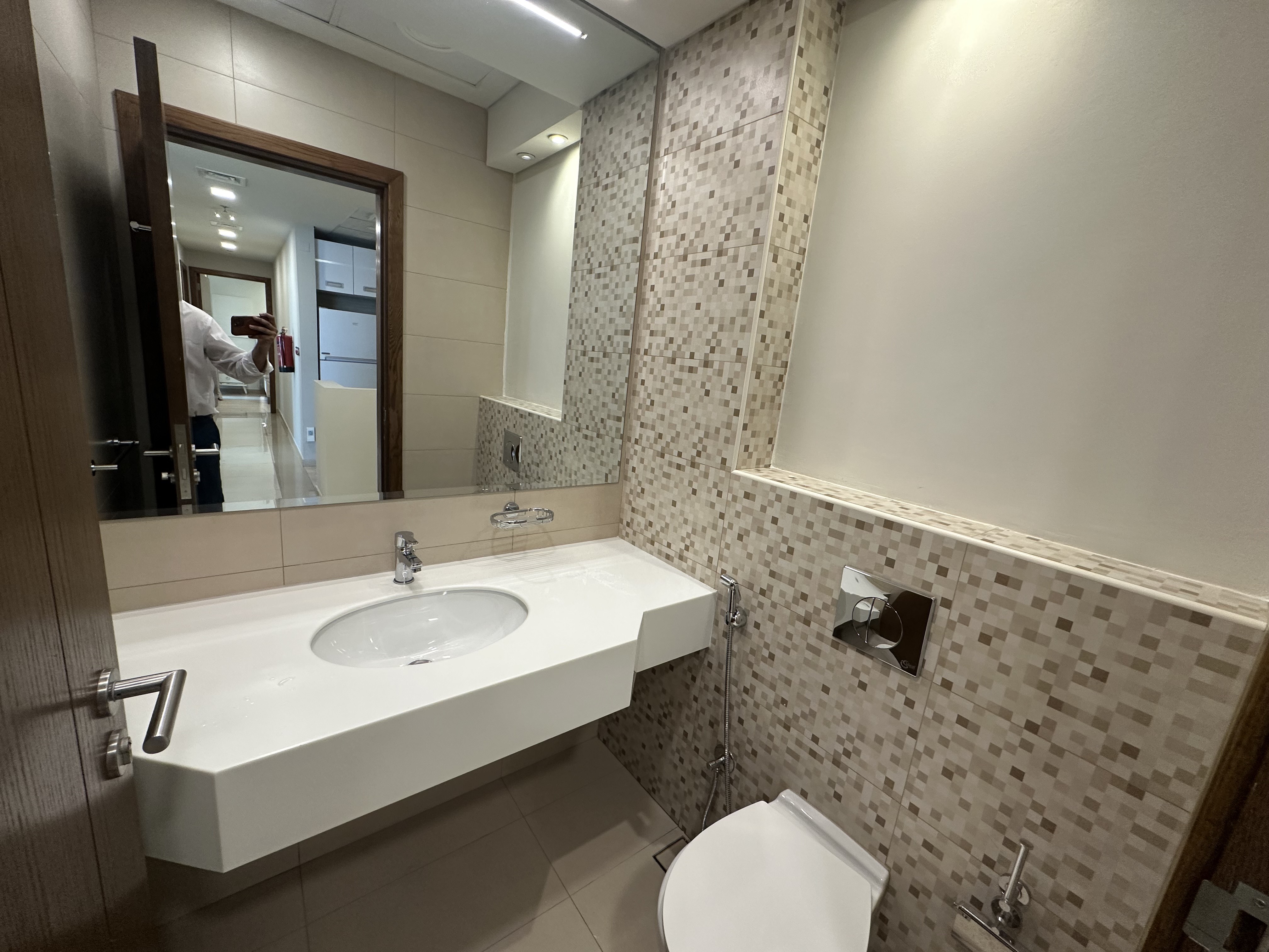 3 Bedroom | Fully Furnished | City View thumbnail 14