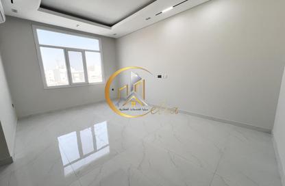 Apartment - 1 - 1 for rent in Bin Omran 35 - Fereej Bin Omran - Doha