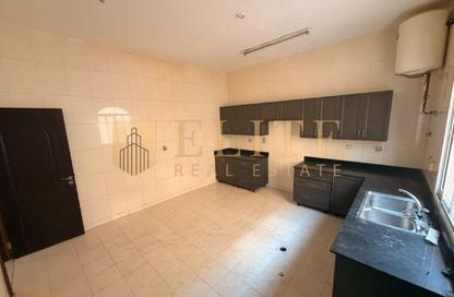 Villa - 5 - 5 for rent in Umm Al Seneem Street - Ain Khaled - Doha Villa - 5 - 5 for rent in Umm Al Seneem Street - Ain Khaled - Doha