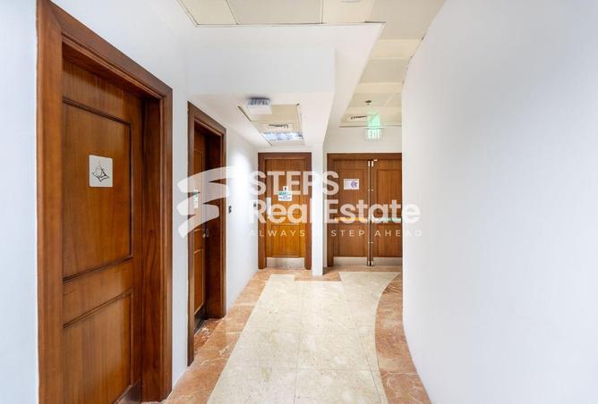 52453351 - Property Image 2