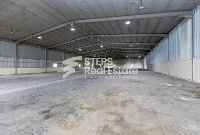 54926590 - Property Main Image