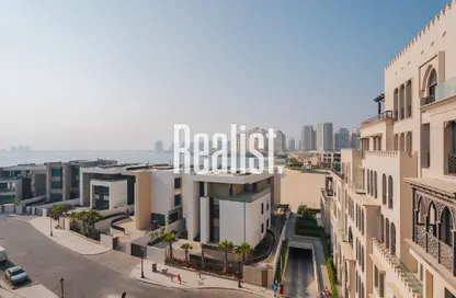 Apartment - Studio - 1 Bathroom for rent in La Plage Centrale - La Plage - The Pearl Island - Doha