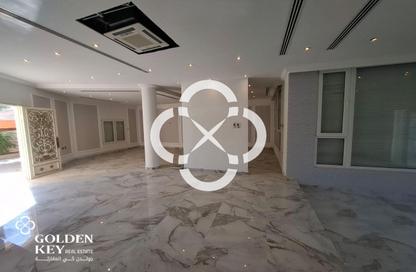 Villa - 5 Bedrooms - 6 Bathrooms for rent in West Bay Lagoon Villas - West Bay Lagoon - West Bay Lagoon - Doha