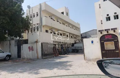 Staff Accommodation - Studio - 7+ Bathrooms for rent in Industrial Area 5 - Industrial Area - Industrial Area - Doha