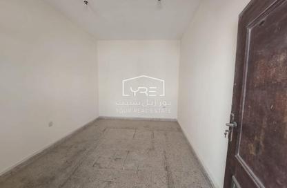 Staff Accommodation - Studio - 7+ Bathrooms for rent in Industrial Area 5 - Industrial Area - Industrial Area - Doha