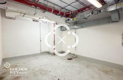Warehouse - Studio for rent in West Bay Tower - West Bay - West Bay - Doha