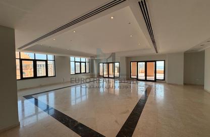 Penthouse - 4 - 7 for rent in East Porto Drive - Porto Arabia - The Pearl Island - Doha