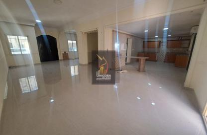 Compound - 4 Bedrooms - 3 Bathrooms for rent in Ain Khaled Villas - Ain Khaled - Doha