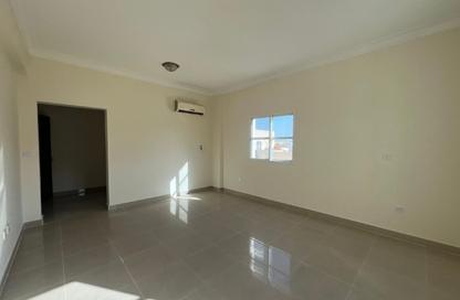 Apartment - 3 Bedrooms - 3 Bathrooms for rent in Al Jazeera Street - Fereej Bin Mahmoud North - Fereej Bin Mahmoud - Doha