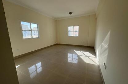Apartment - 3 Bedrooms - 3 Bathrooms for rent in Al Jazeera Street - Fereej Bin Mahmoud North - Fereej Bin Mahmoud - Doha