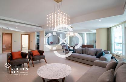 Apartment - 1 Bedroom - 2 Bathrooms for rent in Marina Residences 195 - Marina District - Lusail