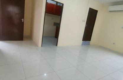 Villa - 1 Bedroom - 1 Bathroom for rent in Al Duhail - Doha