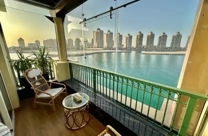 شقة - غرفة نوم - 2 حمامات للايجار في فيفا غرب - فيفا بحرية - جزيرة اللؤلؤة - الدوحة