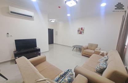 Apartment - 1 Bedroom - 1 Bathroom for rent in Salaja Street - Doha Al Jadeed - Doha