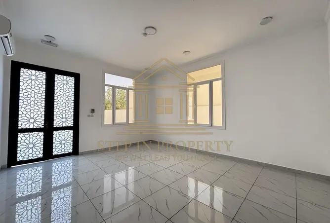 63700138 - Property Image 2