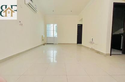 Apartment - 2 Bedrooms - 2 Bathrooms for rent in Muntazah 7 - Al Muntazah - Doha