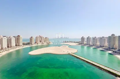 دوبلكس - 3 غرف نوم - 5 حمامات للايجار في برج 14 - فيفا بحرية - جزيرة اللؤلؤة - الدوحة