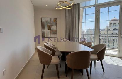 Apartment - 3 Bedrooms - 5 Bathrooms for rent in Floresta Gardens - Floresta Gardens - The Pearl Island - Doha