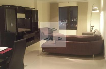 Apartment - 1 Bedroom - 2 Bathrooms for rent in Tower 13 - Porto Arabia - The Pearl Island - Doha