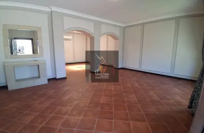Compound - 3 Bedrooms - 3 Bathrooms for rent in Al Thumama - Al Thumama - Doha