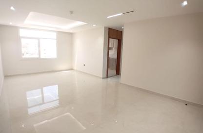 Apartment - 2 Bedrooms - 2 Bathrooms for rent in Al Mansoura - Al Mansoura - Doha