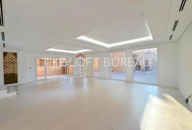 52225208 - Property Main Image