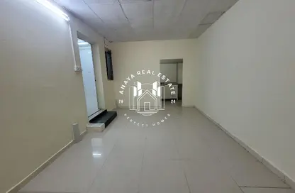 فيلا - غرفة نوم - 1 حمام للايجار في المعمورة - المعمورة - الدوحة