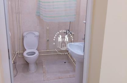 Apartment - 3 Bedrooms - 2 Bathrooms for rent in Fereej Kulaib - Doha