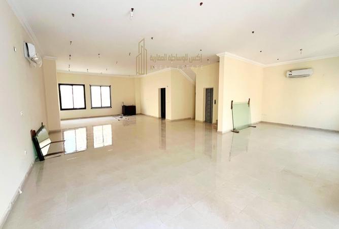 51237843 - Property Image 2