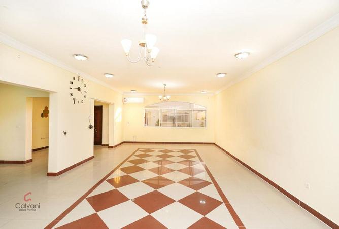 54541011 - Property Image 3