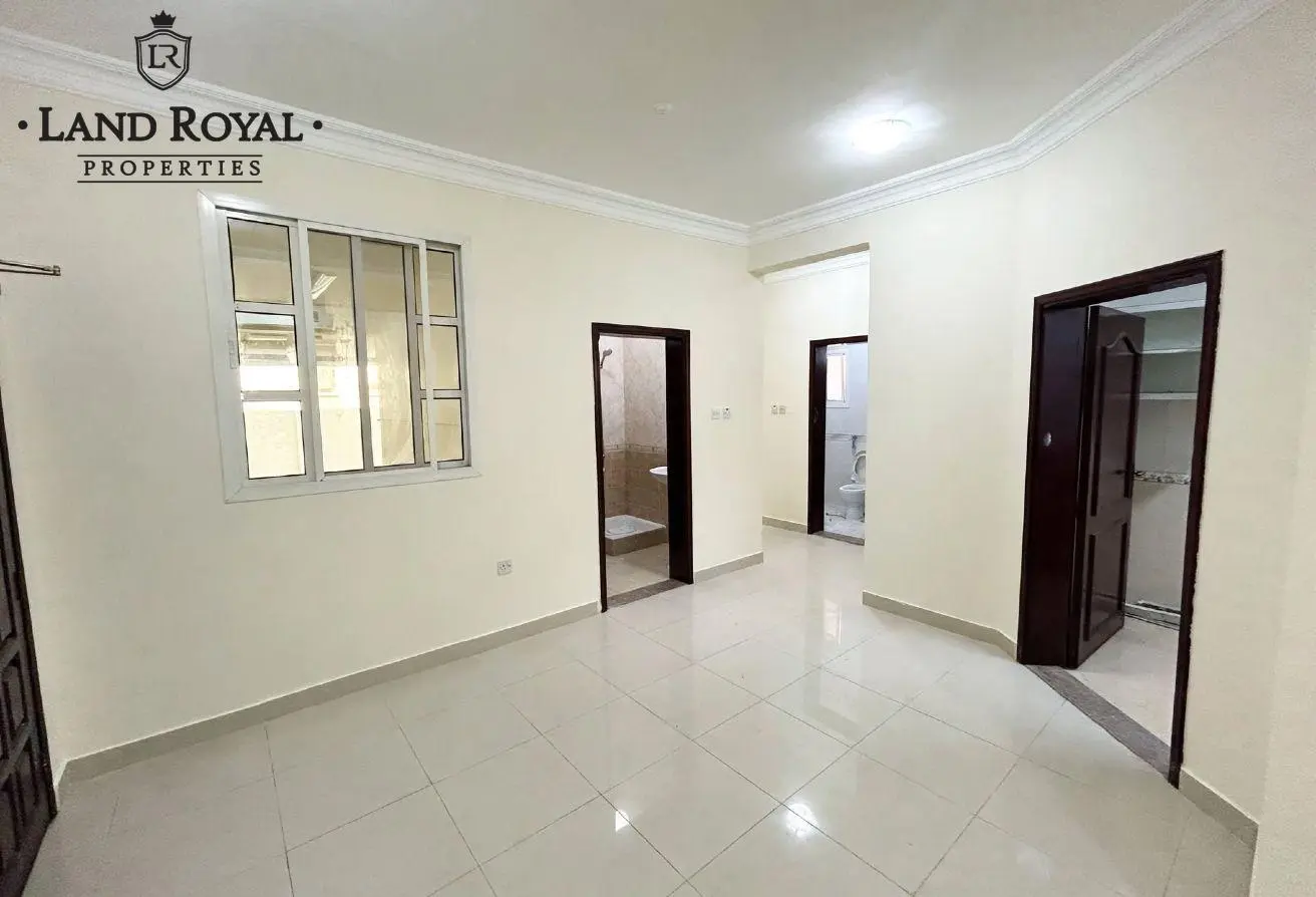 63701304 - Property Main Image