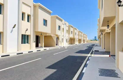 فيلا - 7 غرف نوم للايجار في شارع المرخية - المرخية - الدوحة