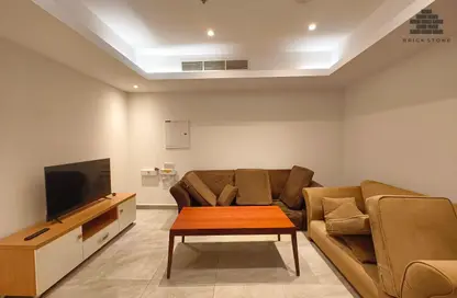 Apartment - 2 Bedrooms - 1 Bathroom for rent in Al Sadd Road - Al Sadd - Doha Apartment - 2 Bedrooms - 1 Bathroom for rent in Al Sadd Road - Al Sadd - Doha