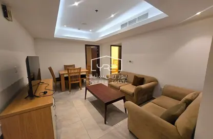 Apartment - 2 Bedrooms - 1 Bathroom for rent in Al Sadd Road - Al Sadd - Doha