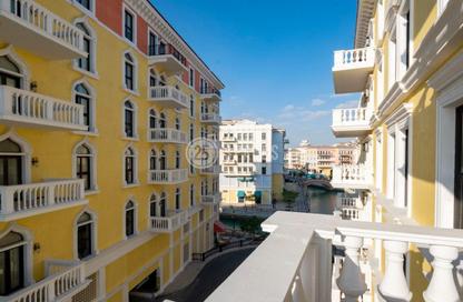 Apartment - 3 - 4 for rent in Carnaval - Qanat Quartier - The Pearl Island - Doha