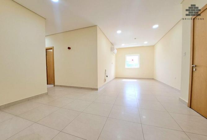 54444260 - Property Image 3