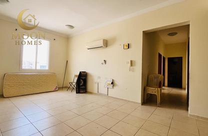 Apartment - 2 Bedrooms - 2 Bathrooms for rent in Muntazah 7 - Al Muntazah - Doha Apartment - 2 Bedrooms - 2 Bathrooms for rent in Muntazah 7 - Al Muntazah - Doha