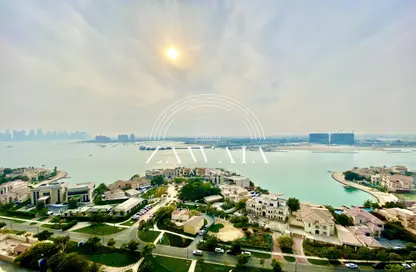 Apartment - 3 Bedrooms - 5 Bathrooms for rent in West Porto Drive - Porto Arabia - The Pearl Island - Doha