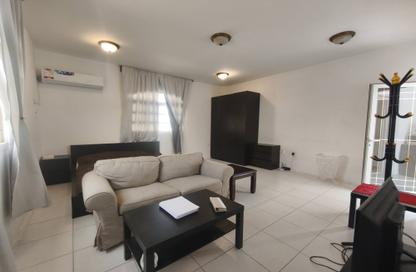 Apartment - Studio - 1 Bathroom for rent in Legtaifiya Lagoon - West Bay - Doha Apartment - Studio - 1 Bathroom for rent in Legtaifiya Lagoon - West Bay - Doha